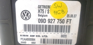 Volkswagen Touran I (2003–2010) Getriebesteuergerät 09D 927 750 FT - 3