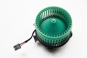 Chevrolet Cruze (2009–2015) Heizungsgebläsemotor 5242713301