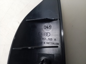 AUDI A6 C6 (2004–2011) Peegli kolmnurkne ilupaneel 4F0857505A - 2