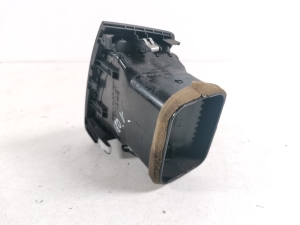 TOYOTA Corola Verso E12 (2001–2004) Armatuurlaua ventilatsioonivõred 55680-13030 - 3