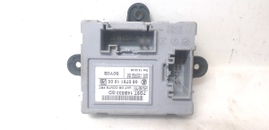 Priekšējo durvju vadības bloks - 7G9T 14B533 GD