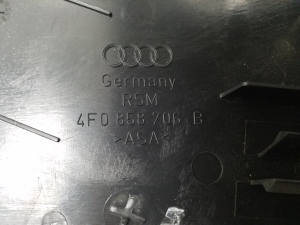AUDI A6 C6 (2004–2011) Peegli kolmnurkne ilupaneel 4F0858706B - 3