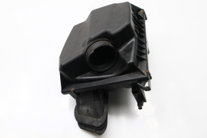 Opel Astra J (2009–2017) Luftfiltergehäuse 13311896 - 3