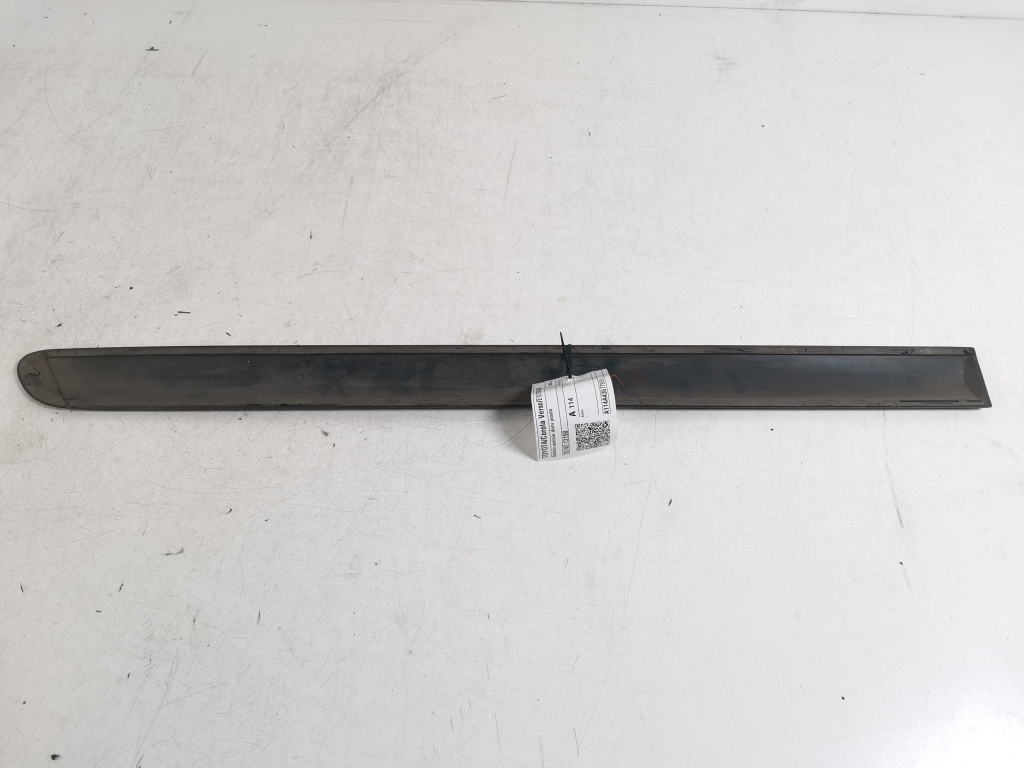 TOYOTA Corolla Verso 1 generation (2001-2009) Left Side Sliding Door Molding 75742-13150 21112904