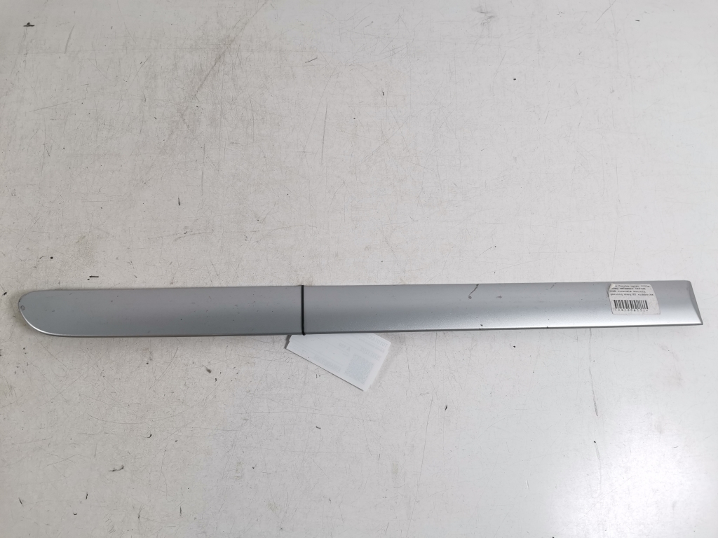 TOYOTA Corolla Verso 1 generation (2001-2009) Right Side Sliding Door Molding 75741-13170 21112880