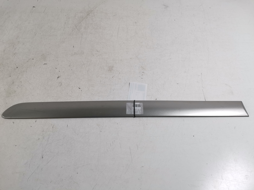 TOYOTA Corolla Verso 1 generation (2001-2009) Left Side Sliding Door Molding 75742-13160 21112822