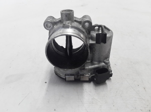   Accelerator valve 