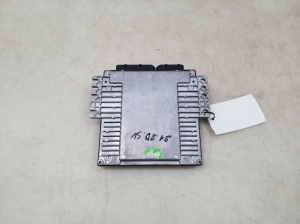 Infiniti FX (2002–2008) Engine control unit - 2