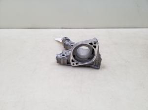 Mercedes Benz A-Class 177 (2018–2026) Esimese veovõlli kinnitus A2822232600 - 4