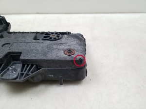 Skoda Superb (2008–2015) Batteriehalter 1K0915333 - 5