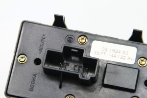 Ford Mondeo III (2000–2007) Front door glass switch 3S7T14A132BA - 2