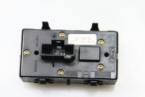 Ford Mondeo III (2000–2007) Front door glass switch 3S7T14A132BA - 3