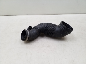 Skoda Superb (2008–2015) Turbocharger coolant pipe 3C0129654Q - 5
