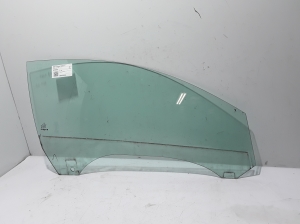 Mercedes Benz E-Class W207 (2009–2017) Fenster Scheibe Tür vorne A2077250400 - 2