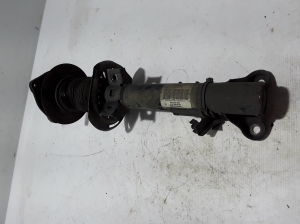 Mercedes Benz E-Class W207 (2009–2017) Front shock absorber A2073204038 - 3