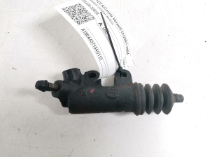 TOYOTA Corola Verso E12 (2001–2004) Sajūga darba cilindrs 31470-32023 - 2