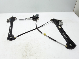 Front door window regulator - A2077200146
