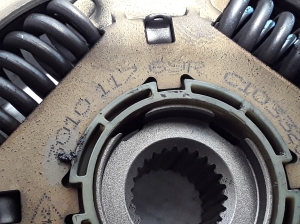  Clutch plate 