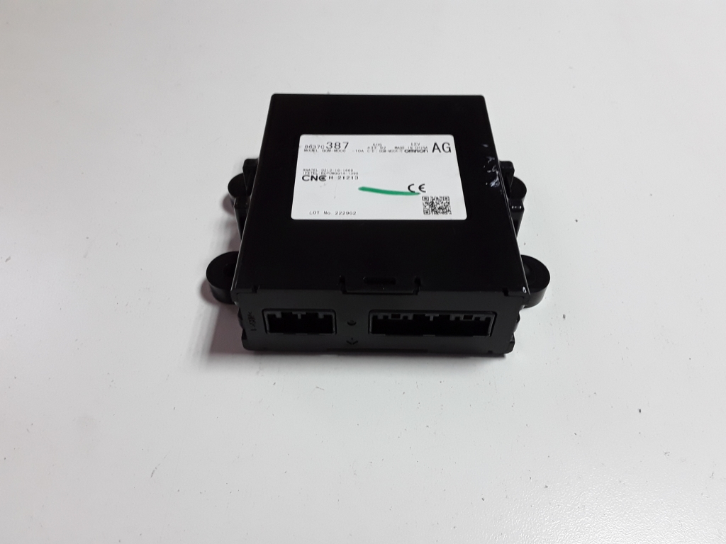 Used Mitsubishi L 200 Central locking control unit 8637C387
