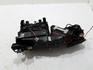 Mercedes Benz E-Class W207 (2009–2017) Heater and its parts A2128302560 - 3