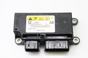 Airbagsteuergerät - 13505823