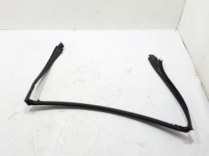 Mercedes Benz E-Class W207 (2009–2017) Windschutzscheibenleiste A2077200047 - 2