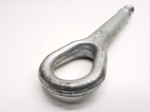  Tow hook 