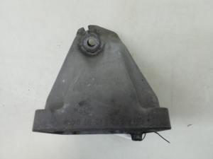 Mercedes Benz S-Class 221 (2005–2013) Engine bracket A2722230704 - 2