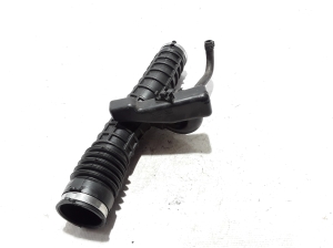   Air intake hose  - 165780388R 