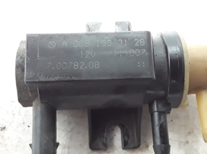Mercedes Benz E-Class W207 (2009–2017) Magnetventil A0091533128 - 3