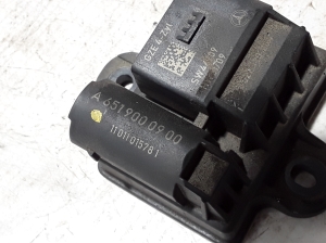 Mercedes Benz E-Class W207 (2009–2017) Glow plug relay A6519000900 - 3