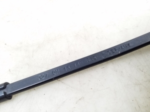 Opel Zafira B (2005–2014) Esiklaasi puhasti hoob 13145563 - 4
