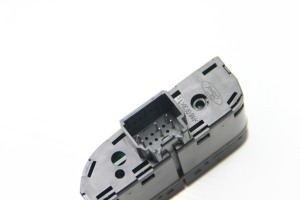 Ford Focus (2011–2018) Windshield heater switch AM5T18K574AB - 2