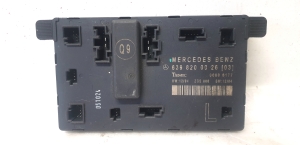 Steuergerät - 639 820 00 26