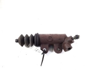 TOYOTA Corola Verso R1 (2004–2009) Siduri töösilinder 31470-20240 - 2