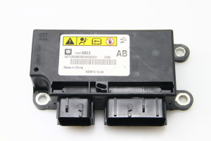 Airbagsteuergerät - 13505823