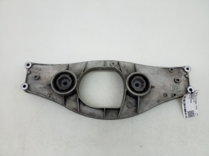   Rear differential bracket  - A2213521406 