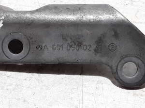 Mercedes Benz E-Class W207 (2009–2017) Other bracket A6510900241 - 2