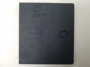 AUDI A6 C6 (2004–2011) Salona konsoles cita detaļa 4F0863301D - 2