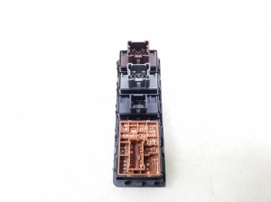 NISSAN Murano Z50 (2003–2017) Heated seat switch - 3