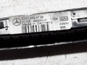 Mercedes Benz E-Class W207 (2009–2017) Parking system display A0015424723 - 3