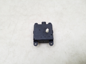 NISSAN Murano Z50 (2003–2017) Salongi soojenduse klapi mootor 3J01030850 - 5
