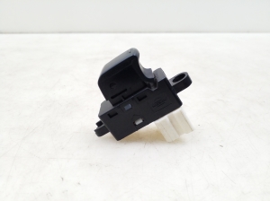 NISSAN Murano Z50 (2003–2017) Rear side door window switch - 3