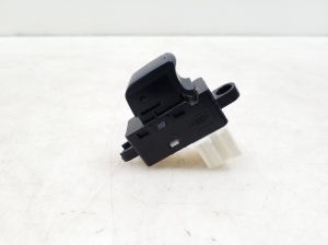 NISSAN Murano Z50 (2003–2017) Rear side door window switch - 2