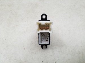 NISSAN Murano Z50 (2003–2017) Rear side door window switch - 3