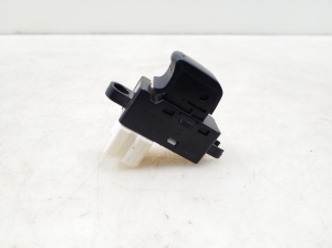 NISSAN Murano Z50 (2003–2017) Rear side door window switch - 4