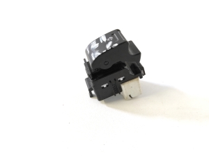 TOYOTA RAV 4 A2 (2000–2005) Rear side door window switch 84810-12080 - 2