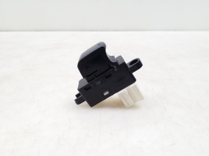 NISSAN Murano Z50 (2003–2017) Front door glass switch - 4