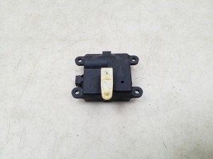 NISSAN Murano Z50 (2003–2017) Salongi soojenduse klapi mootor 3F12030820 - 2