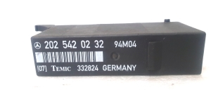 Mercedes Benz C-Class 202 (1993–2001) Juhtplokk 202 542 02 32 - 2